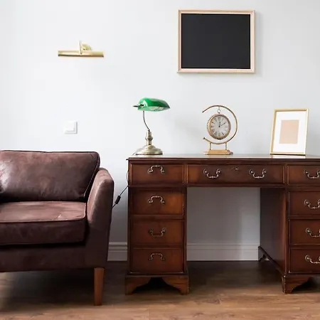 Luxury Designer Period In Old Town By The Presidential Palace Apartment Pressburg