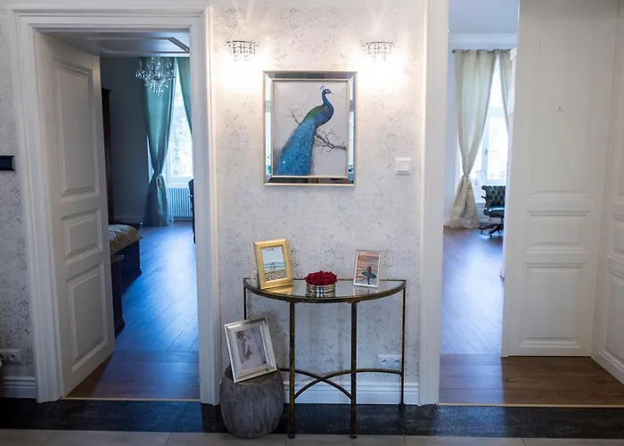 Luxury Designer Period In Old Town By The Presidential Palace Bratislava