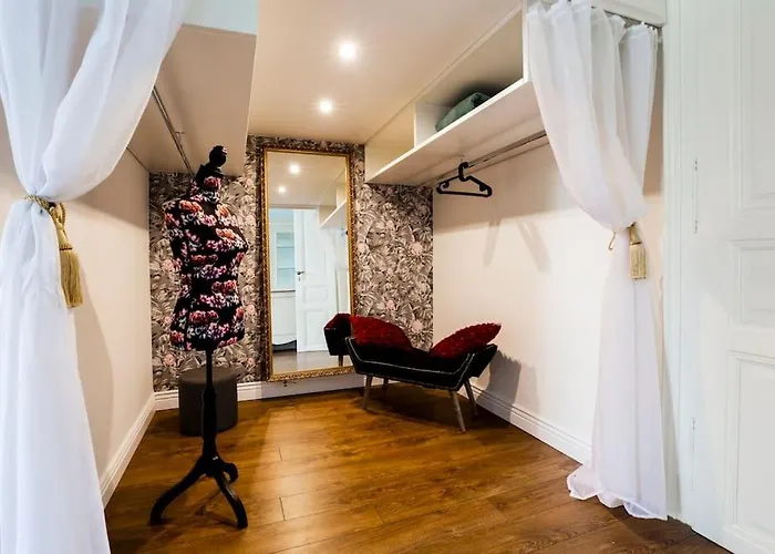 Apartament Luxury Designer Period In Old Town By The Presidential Palace Bratislava
