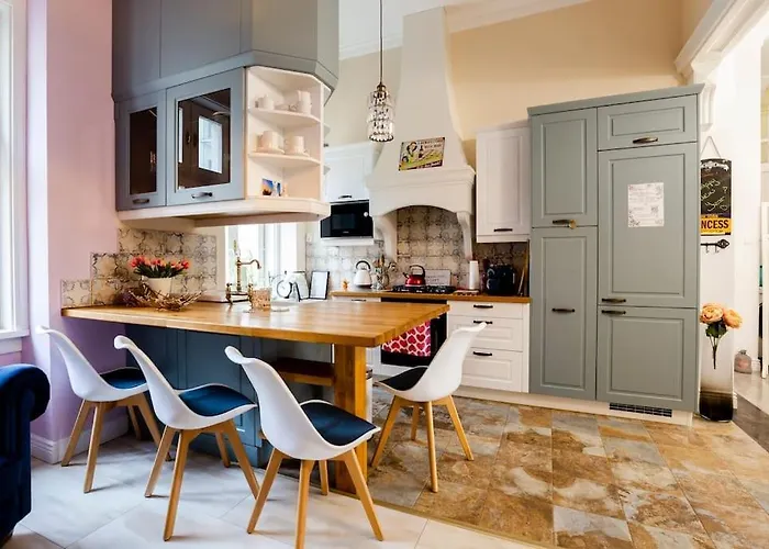 Apartment Luxury Designer Period In Old Town By The Presidential Palace Pressburg