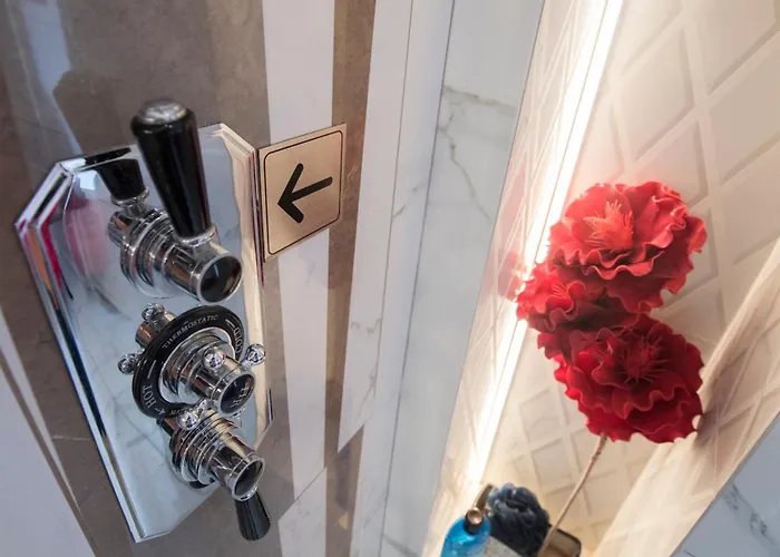 Luxury Designer Period In Old Town By The Presidential Palace * Bratislava