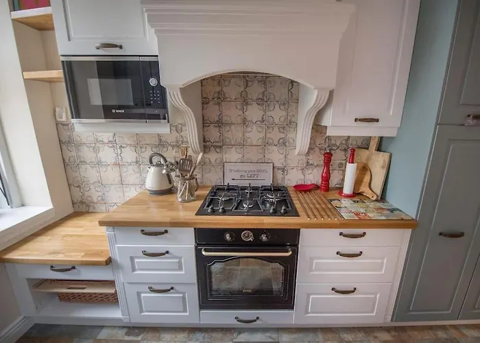 Appartement Luxury Designer Period In Old Town By The Presidential Palace *